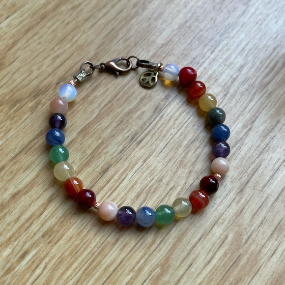 Chakra Bracelet with natural stones Reiki infused - Picture 4 of 12